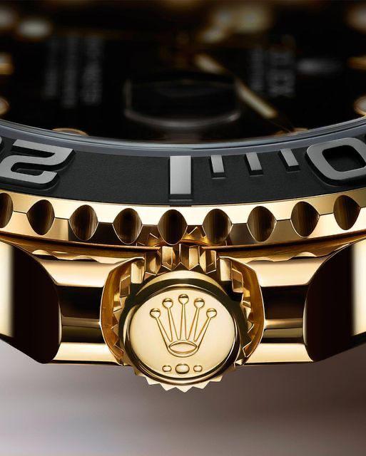Rolex Submariner Oyster Perpetual Date – Black & Rose Gold Edition