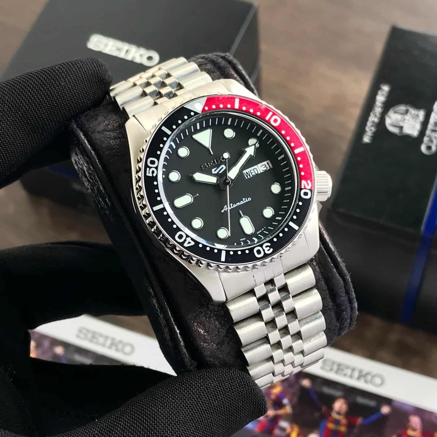 Seiko 5 Sports Black Grape Automatic Jubli Chain Mens Watch