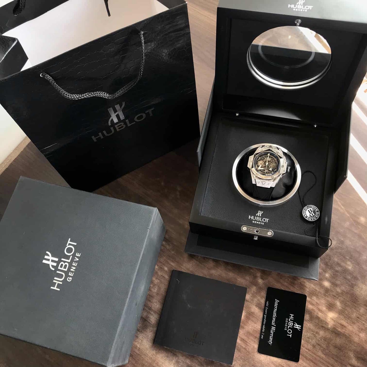 Hublot Big Bang – Diamond-Set Skeleton Dial | Rose Gold & Rubber Strap | Men's Luxury Watch