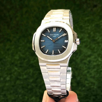 Patek Philippe Nautilus 5711/1A – Blue Dial Stainless Steel Edition
