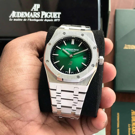 Audemars Piguet Royal Oak Selfwinding – Green Dial Edition