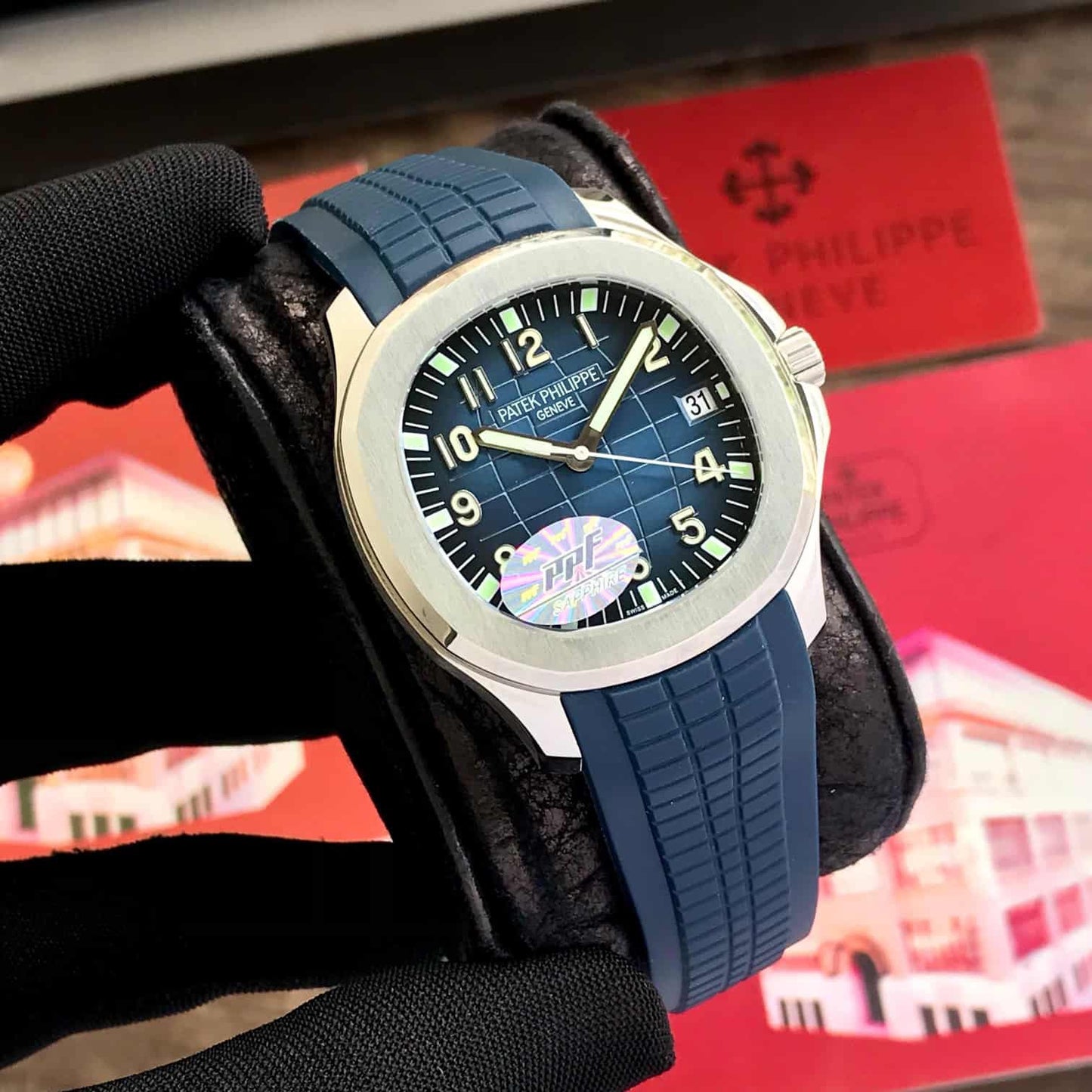 Patek Philippe Aquanaut Bluewave – Stainless Steel Edition