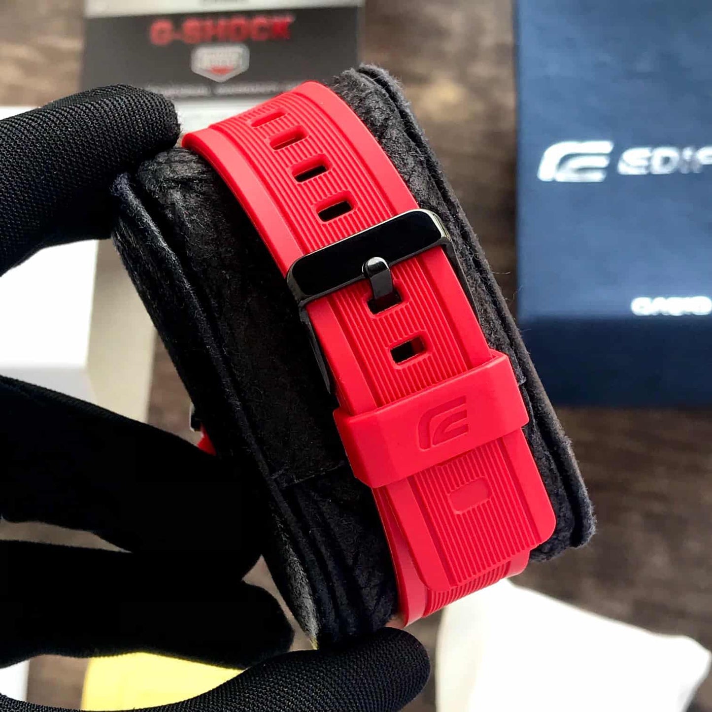 Casio Edifice Redline Sync – Tough Solar Bluetooth Edition