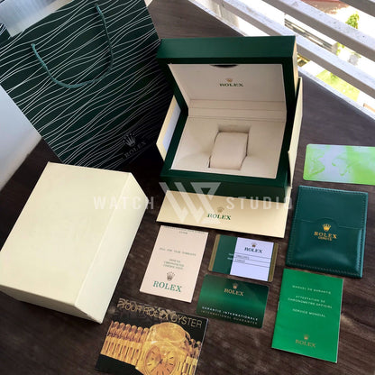 Rolex Day-Date Majestic – Emerald Gold Diamond Edition