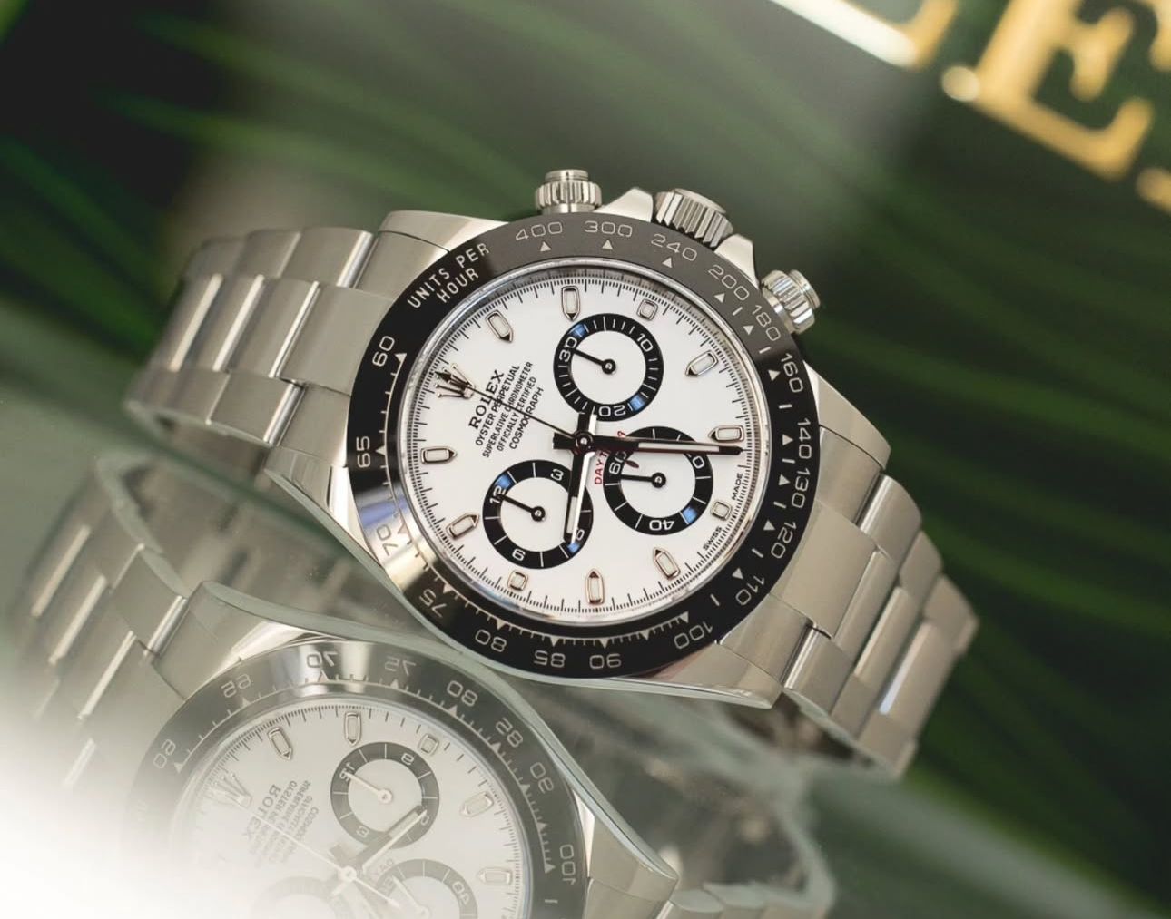 Rolex Cosmograph Daytona – White Dial Steel Chronograph
