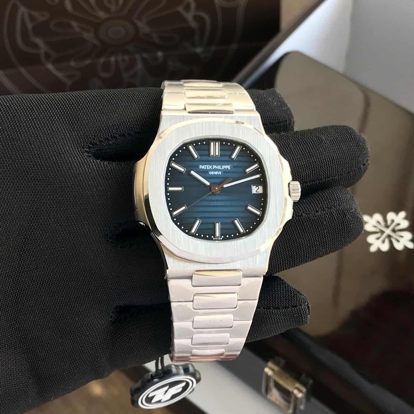 Patek Philippe Nautilus 5711/1A – Blue Dial Stainless Steel Edition