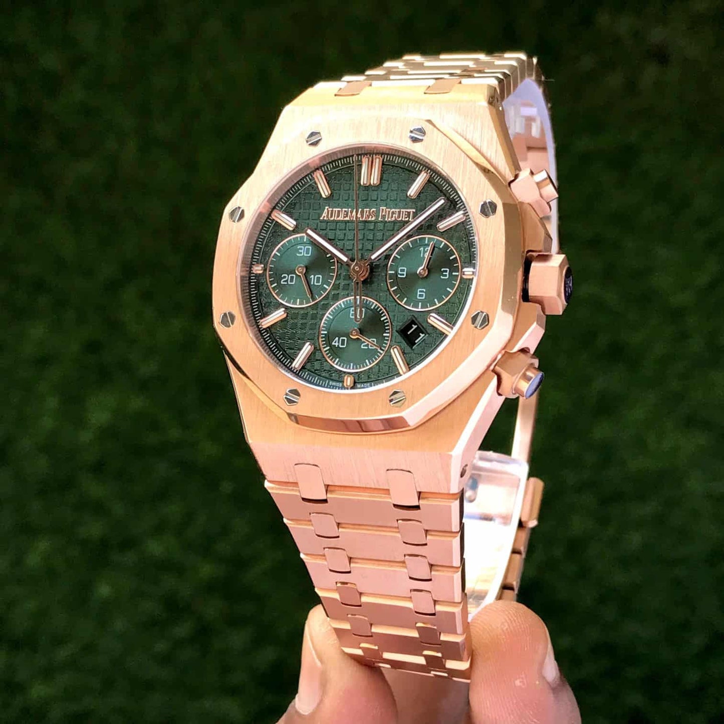 Audemars Piguet Royal Oak Chronograph – Rose Gold Green Dial Edition
