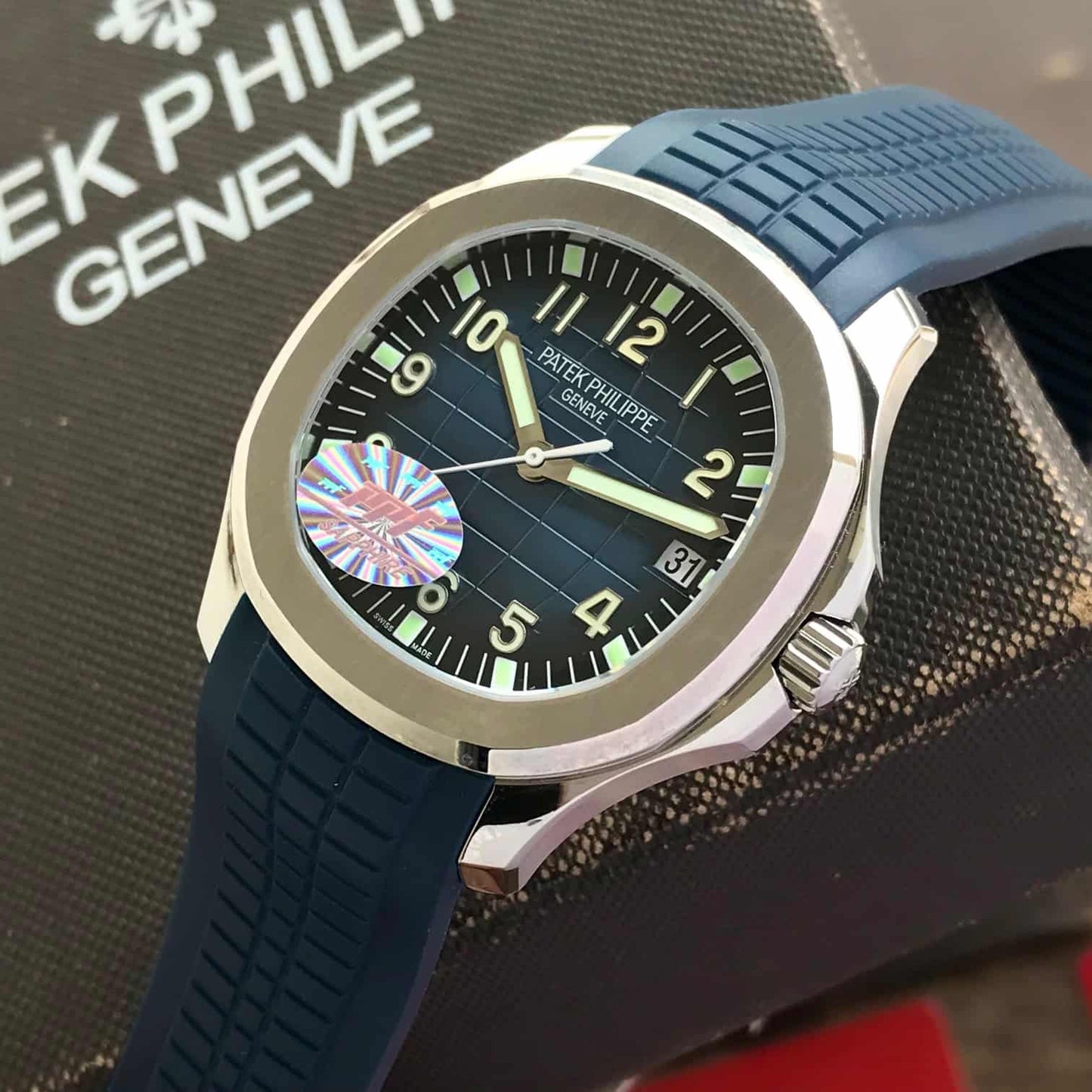 Patek Philippe Aquanaut Bluewave – Stainless Steel Edition