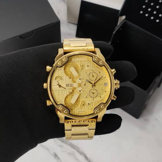 Diesel Mr. Daddy 2.0 GoldForge – Multi-Time Zone Chrono Edition