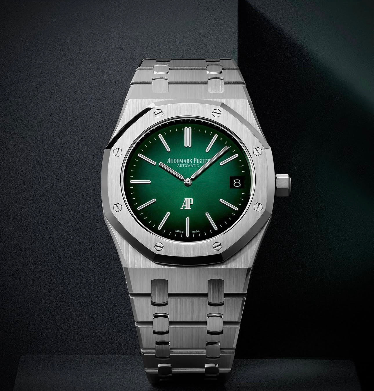 Audemars Piguet Royal Oak Selfwinding – Green Dial Edition